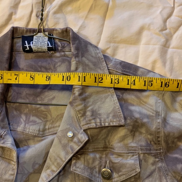 Tie-Dye Camouflage Jean Jacket - Tan - Picture 6 of 6